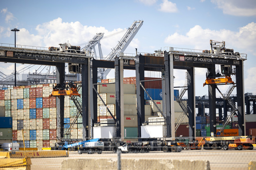 US longshoremen warn of potential strike over automation concerns, leading to economic instability