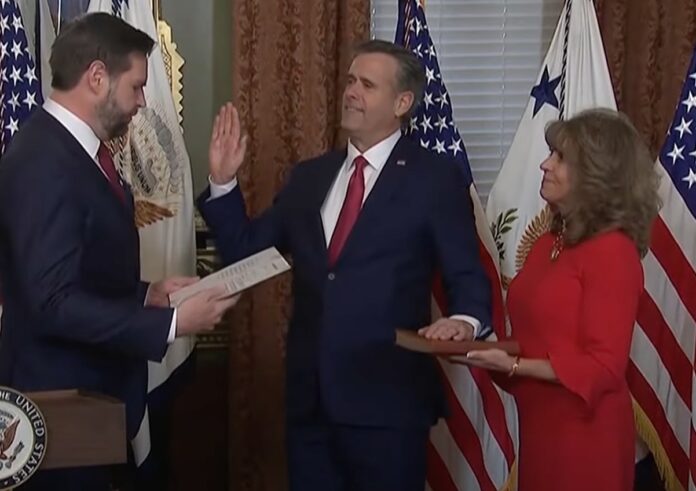 John Ratcliffe is sworn in as new director of the CIA (Photo: AP/Video)