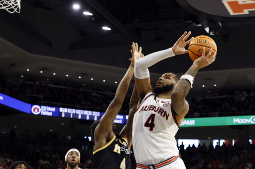 Auburn’s Broome sustains ‘considerable’ ankle injury during comeback victory against South Carolina