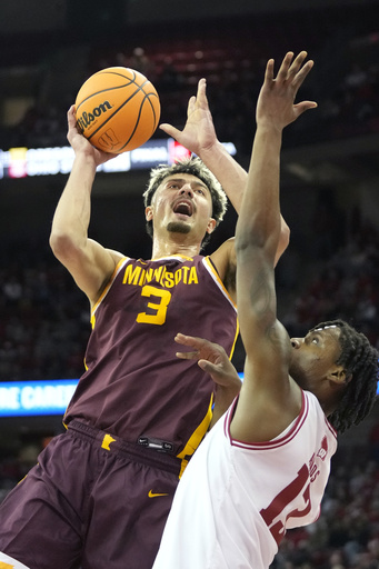 Wisconsin defeats Minnesota 80-59 with Crowl contributing 18 points and Tonje adding 16.