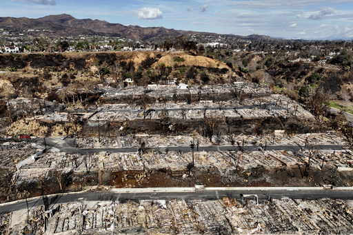 Rainfall extinguishes wildfires in Southern California, sparing major mudslide incidents.