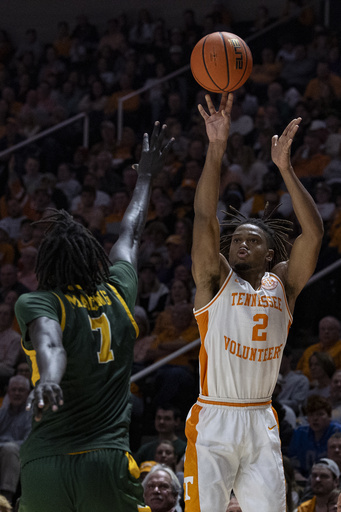 Tennessee’s Chaz Lanier earns AP Men’s College Basketball Player of the Week honors