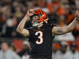 Cincinnati Bengals place kicker Cade York (3) misses a field goal against the Denver Broncos during overtime of an NFL football game in Cincinnati, Saturday, Dec. 28, 2024. (AP Photo/Carolyn Kaster)