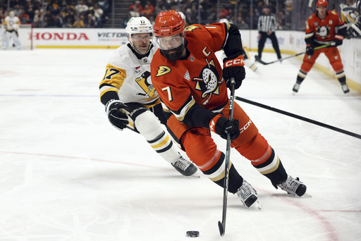 McTavish and Killorn both net two goals to propel Ducks past Penguins 5-1