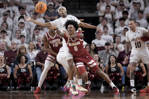 Sears nets 27 points as No. 5 Alabama edges past No. 10 Texas A&M 94-88