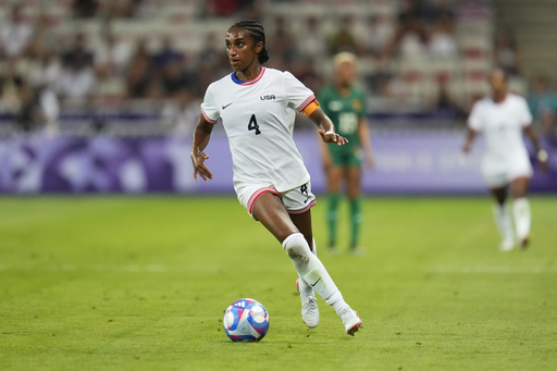 Chelsea secures agreement with Wave for defender Naomi Girma, according to AP source