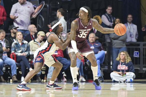 Obaseki nails clutch 3-pointer to seal victory for No. 13 Texas A&M in 63-62 clash against No. 16 Mississippi