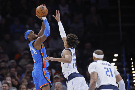 Dinwiddie and Washington guide Mavericks to victory over Thunder 121-115