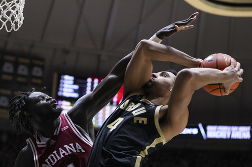 Trey Kaufman-Renn scores crucial final points to lead No. 10 Purdue over Indiana, 81-76