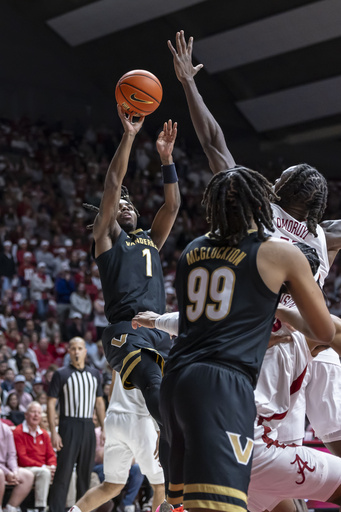 Holloway and Dioubate each net 22 points, propelling No. 4 Alabama to a 103-87 victory against Vanderbilt.