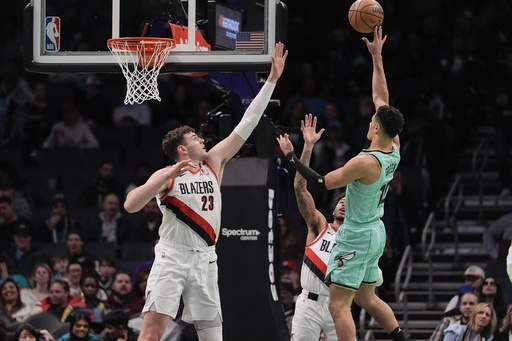 Simons nets 27 points to lead Trail Blazers past Hornets 102-97, securing fourth consecutive win