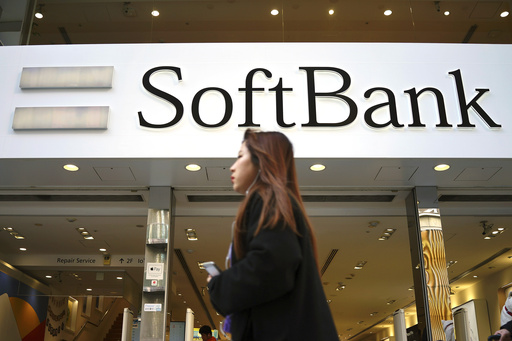 SoftBank of Japan posts losses shortly after revealing AI investment alongside U.S. President Trump.