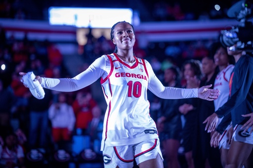 Second-ranked South Carolina women maintain flawless SEC record with decisive 74-42 victory over Georgia, marking 17th consecutive win.