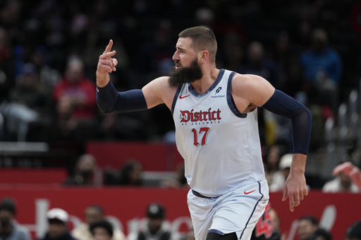 Wizards deal Valanciunas to the Kings in exchange for Cissoko and two second-round draft selections