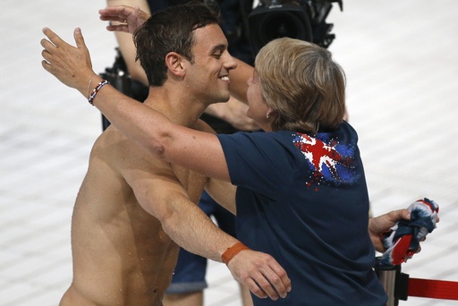 Tom Daley’s groundbreaking diving coach departs from UK’s aquatics program after 11 years.