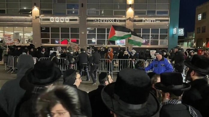 Chaos Erupts: Anti-Israel Protest Turns Violent in NYC's Orthodox Jewish Neighborhood (Photo: NewsBytes)