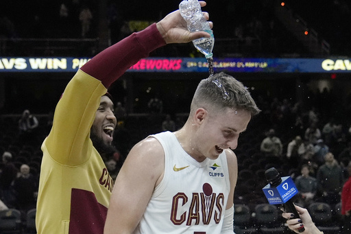 Cavaliers rack up 91 points in first half, dominating depleted Mavericks following Doncic’s trade