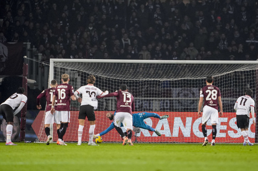 Christian Pulisic misses his first-ever penalty kick in professional soccer.