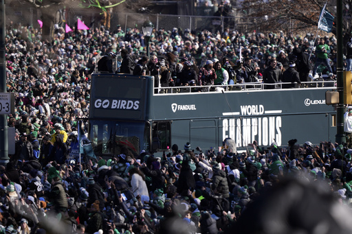 Philadelphia goes green on Valentine’s Day to honor Super Bowl winners