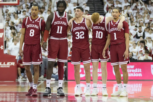 Mike Woodson of Indiana expresses concern, stating ‘we’re lacking toughness’ following fourth consecutive defeat.