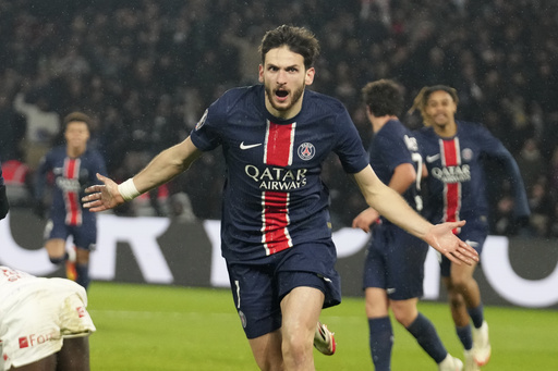 Kvaratskhelia named in PSG lineup for Champions League match against Brest