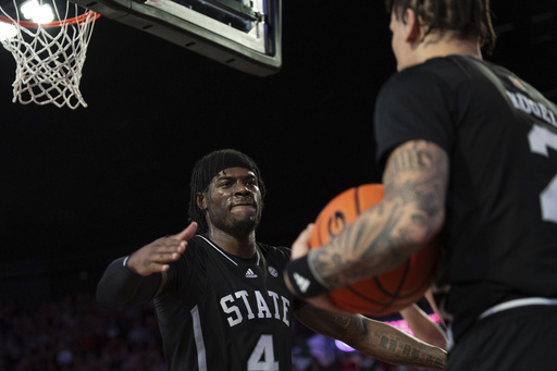 Hubbard scores 16 as No. 22 Mississippi State narrowly defeats Georgia, 76-75, snapping a two-game losing streak.