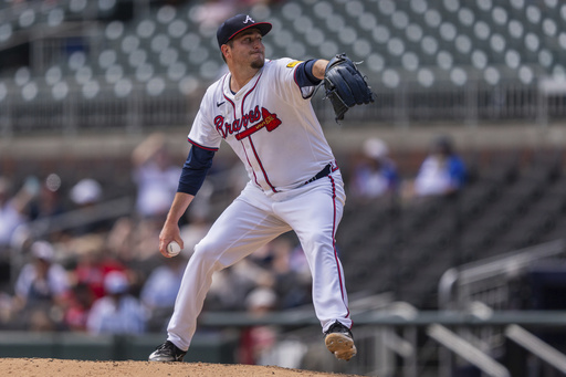 Rangers sign Luke Jackson to a one-year deal as a relief pitcher