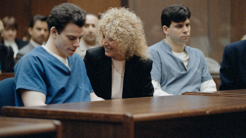 Trial of the Menendez brothers in Los Angeles - From left to right : Erik Menendez with his attorney : Leslie Abramson and his brother Lyle Menendez. Los Angeles, 9th March 1994. (Photo by Ted Soqui/Sygma via Getty Images)
