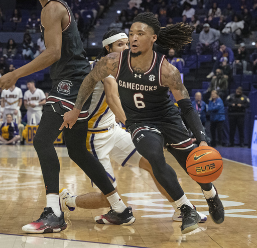 Cam Carter nets 17, LSU takes an early lead and dominates South Carolina 81-67