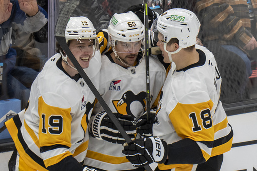 Sidney Crosby nets goal for fourth consecutive game as Penguins triumph 3-0 against Predators