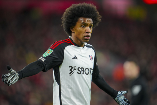 Willian makes his comeback for a third stint at Fulham in the Premier League