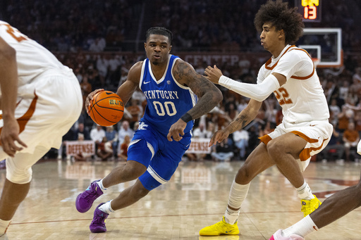 Johnson and Mark shine with season-high performances as Texas defeats No. 15 Kentucky 82-78