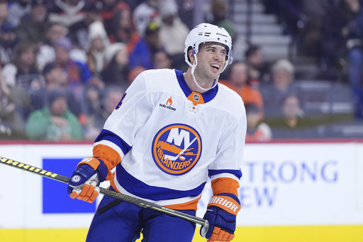 DeAngelo’s game-winning overtime goal secures 3-2 victory for Islanders against Lightning