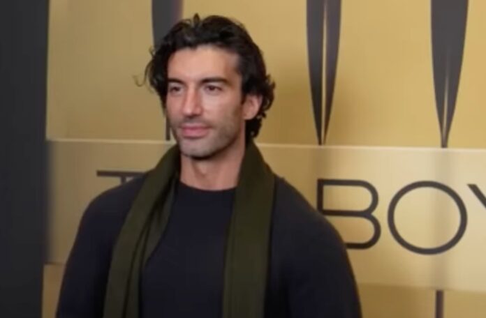 Justin Baldoni breaks down over 'intense year' during legal feud with Lively (Photo: E! News/YoiuTube)