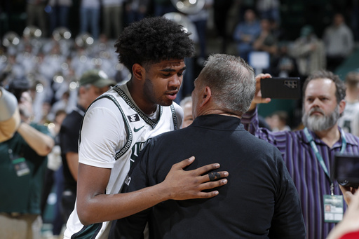 Tom Izzo matches Bob Knight’s Big Ten milestone with Michigan State’s 353rd conference victory.