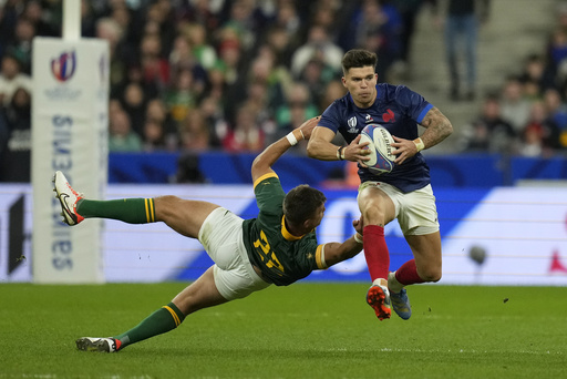 Flyhalf Jalibert makes a comeback for France vs. England after leaving squad in November.