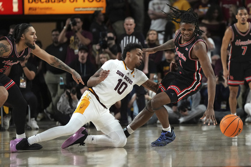 L.J. Cryer tallies 18 points as No. 5 Houston prevails over Arizona State 80-65