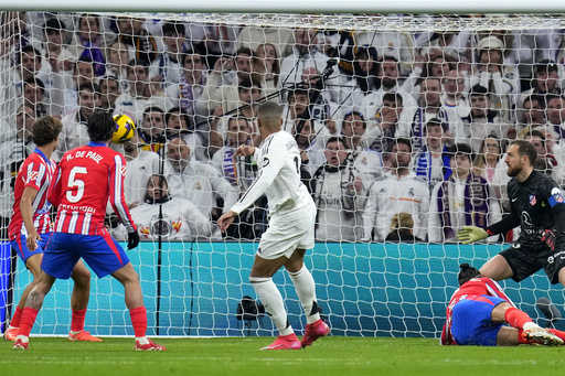 Mbappé and Álvarez net goals in final Madrid derby that concludes with a 1-1 tie