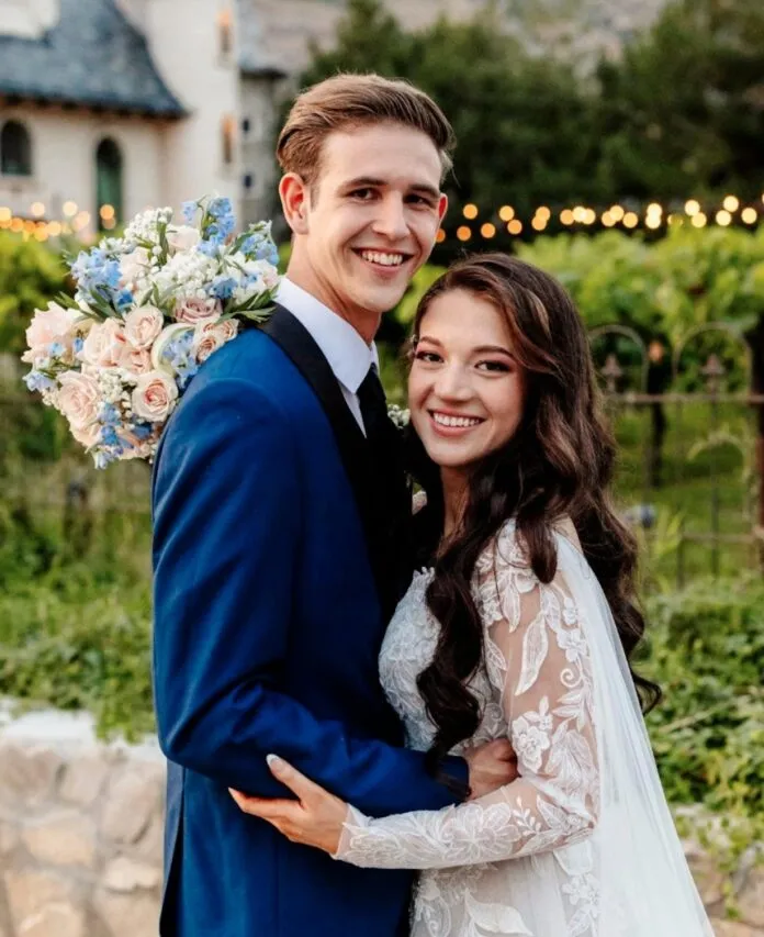 Love and Chicken: How Chick-fil-A Brought Utah Couples Together (Photo: Jarrod and Shoshana/Facebook)